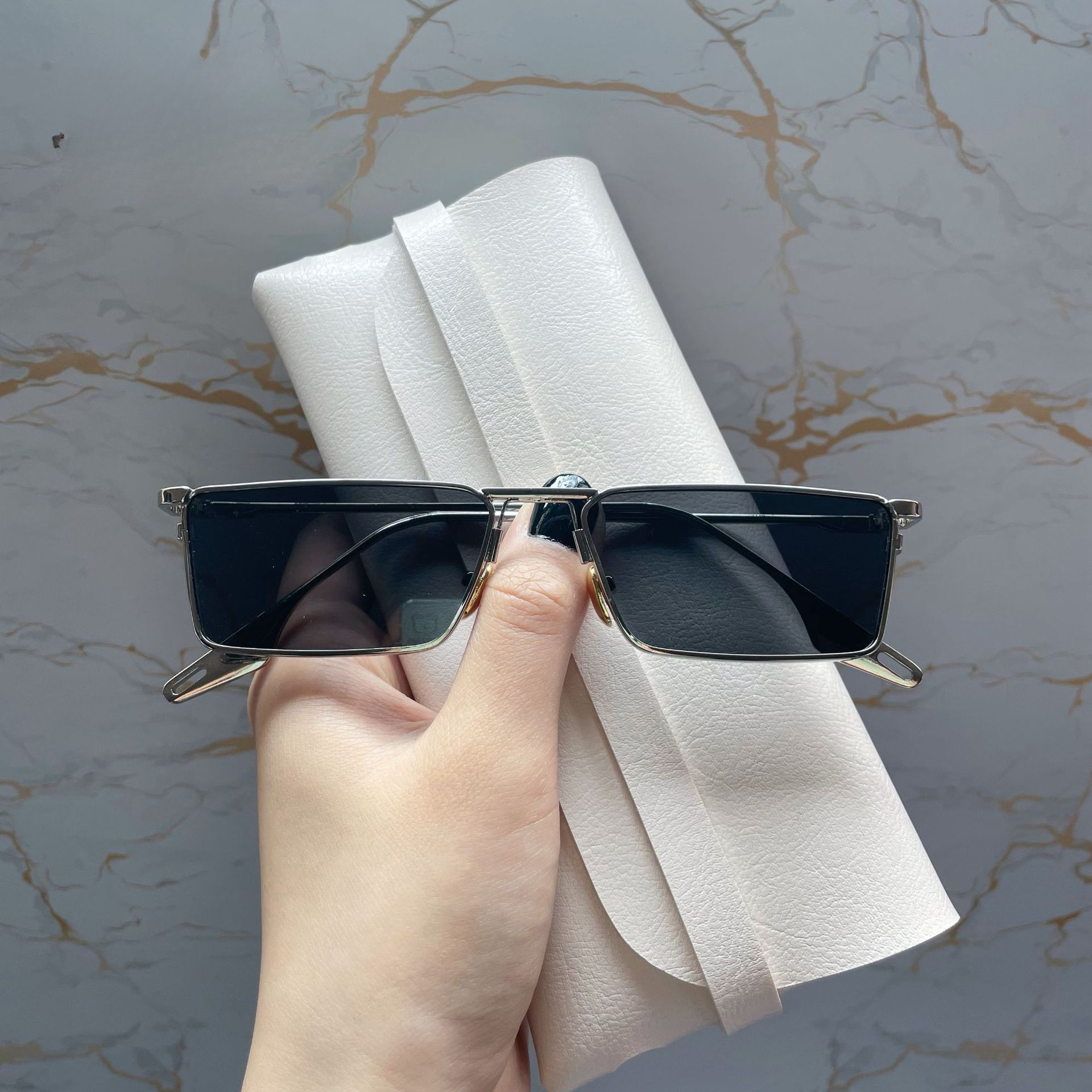 Wholesale Polarized Metal Small Square Frame PC Sunglasses